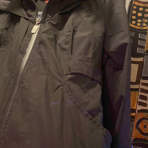 3 Stones Water Resistant Windbreaker - Picture 3 of 4